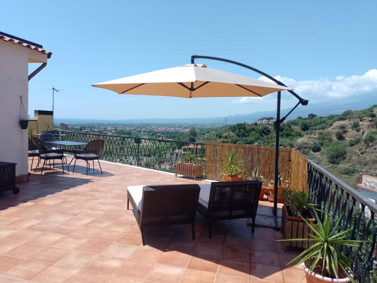 Flat With Panoramic Terrace And Private Pool Mt5X3 Apartamento Taormina Exterior foto